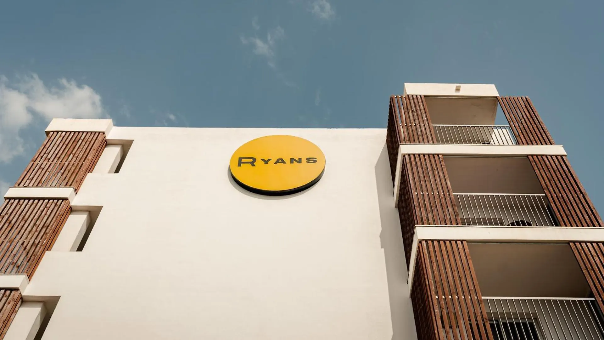 Ryans Ibiza Apartments - Only Adults