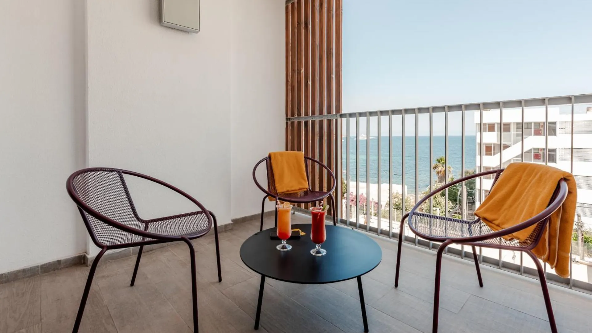 Aparthotel Ryans Ibiza Apartments - Only Adults