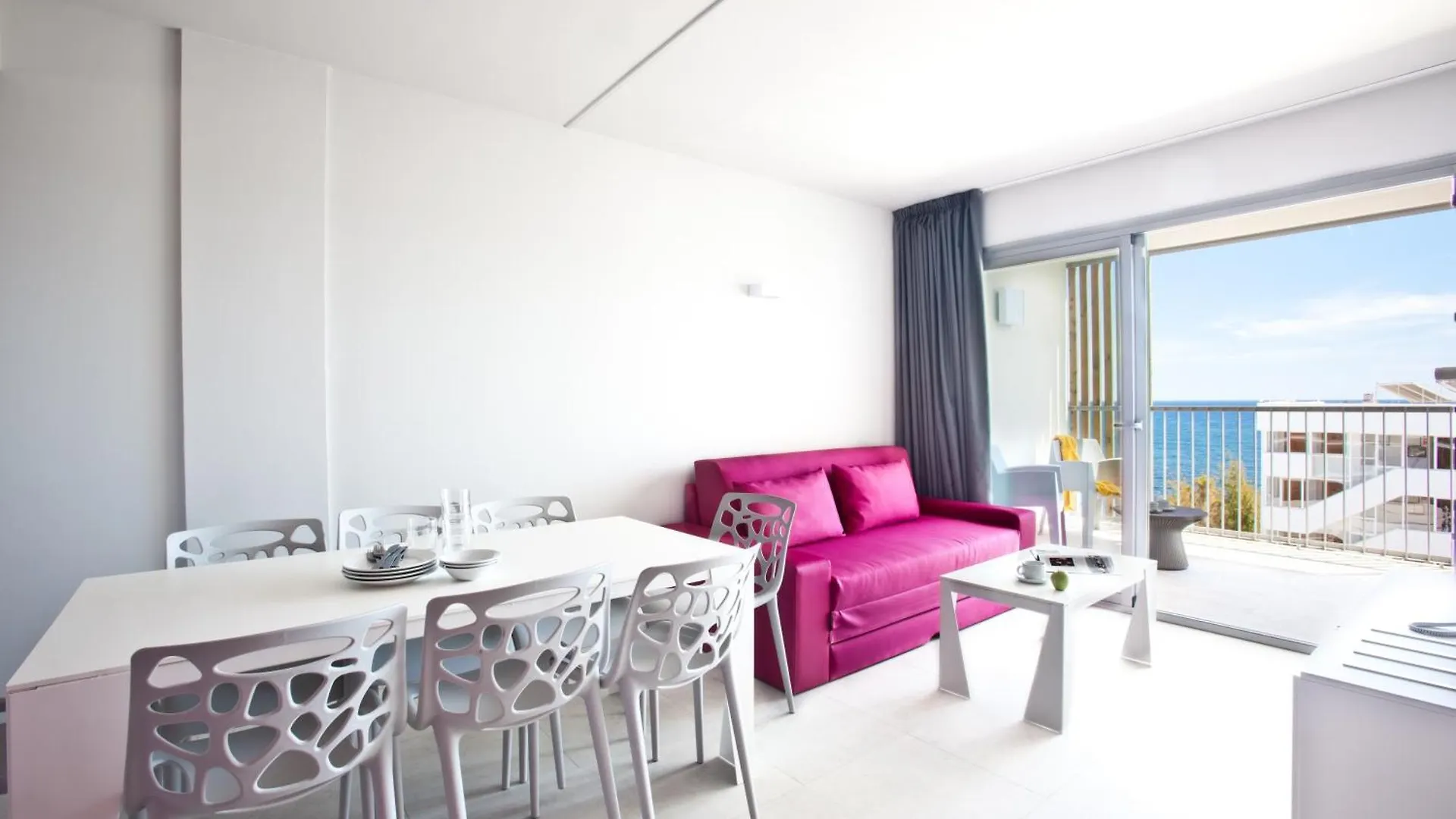 Aparthotel Ryans Ibiza Apartments - Only Adults