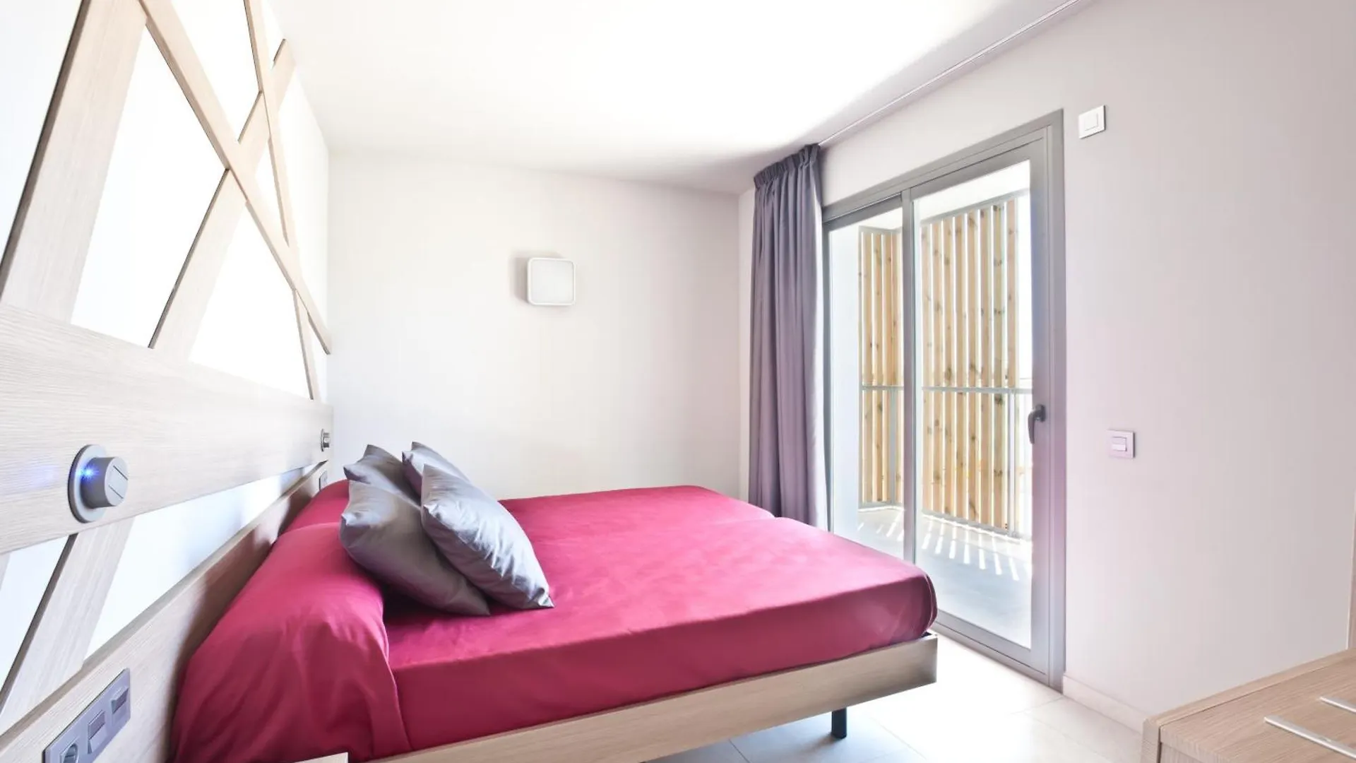 Ryans Ibiza Apartments - Only Adults 3*, Ibiza-Stadt