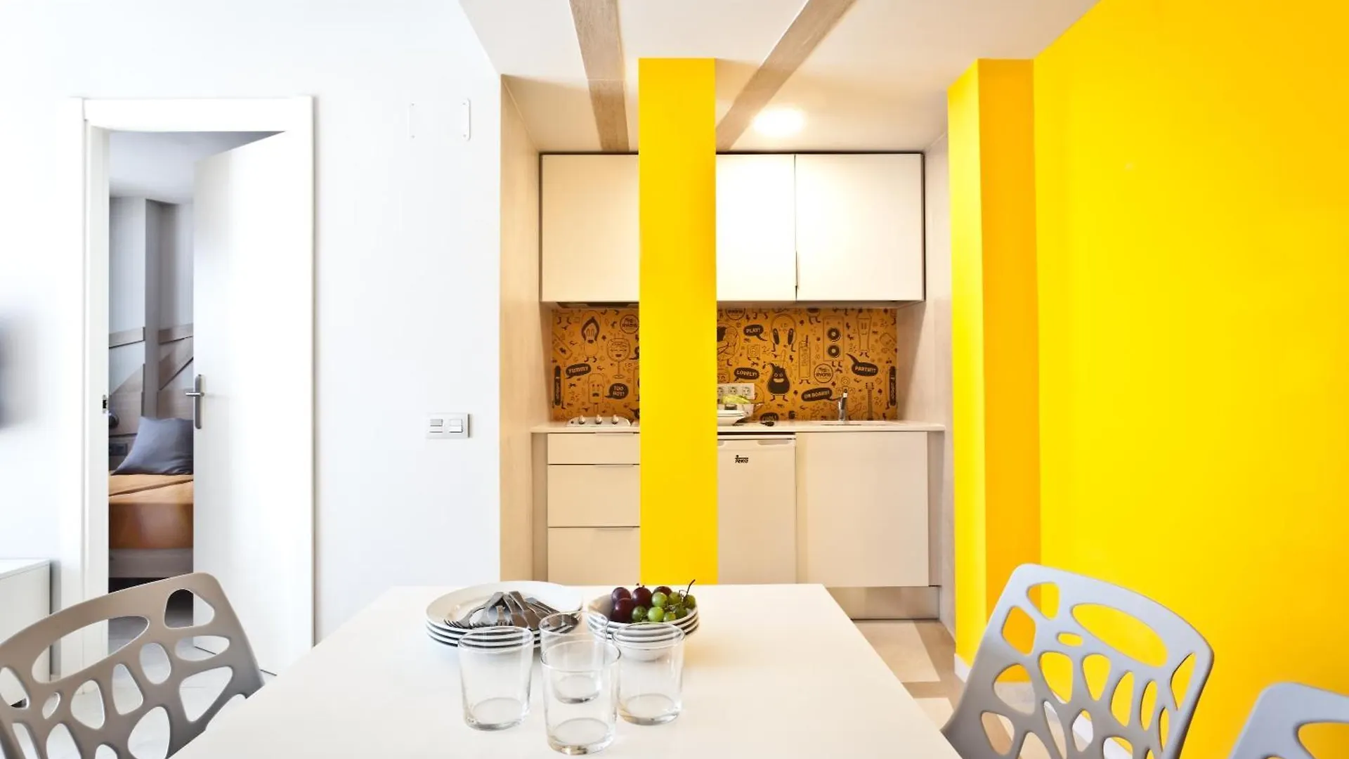 Ryans Ibiza Apartments - Only Adults Aparthotel